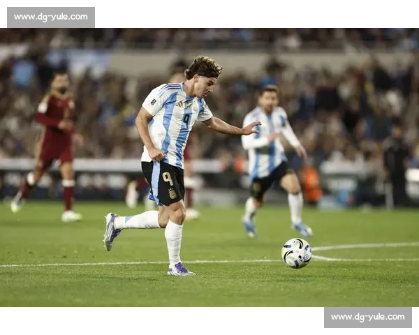 泪目谢幕!梅西双响圆梦纪念碑球场